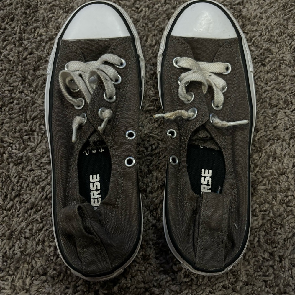 Converse slip on’s, dark gray